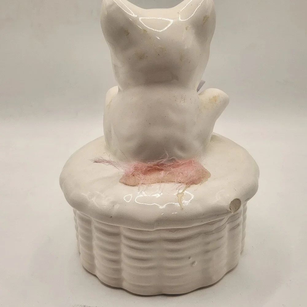 N/A vintage ceramic